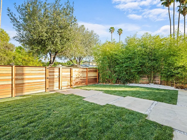 6443 Oakdale Ave — Photo 4