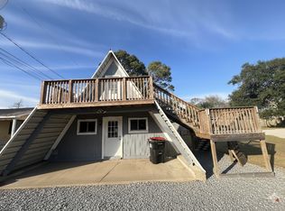 547 E Pont Des Mouton Rd, Lafayette, LA 70507