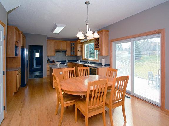4th image of 3112 Eagle Valley Dr