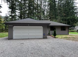 26121 SE 252nd St, Ravensdale, WA 98051