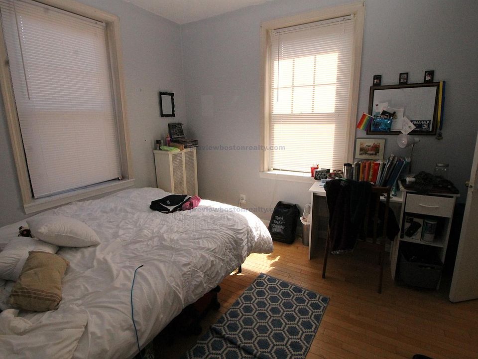 2nd image of 65 Chester St #98