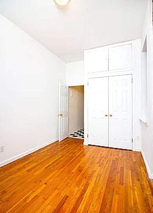 2nd image of 101 Lexington Ave APT 1C