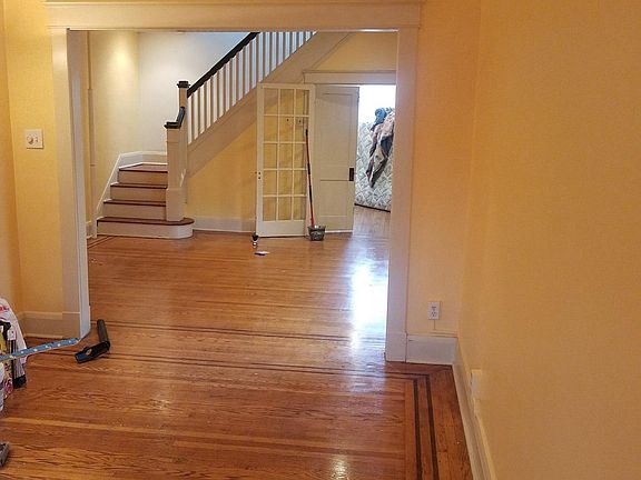 LIving rm, dining room