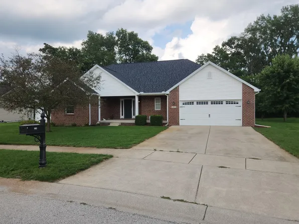 325 Forsythia St SE, Demotte, IN 46310