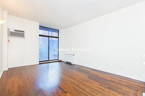 Rented by Mirador Real Estate | media 16