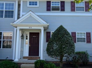 673 Wallingford Rd, Lititz, PA 17543