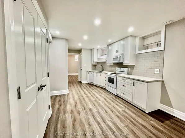 69 Symington Ave #Basement, Toronto, ON M6P 3W2