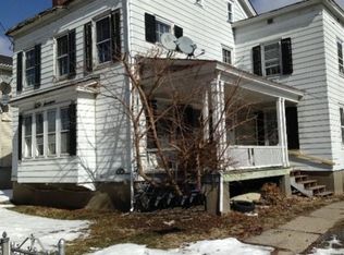 Smith St, Peekskill, NY 10566