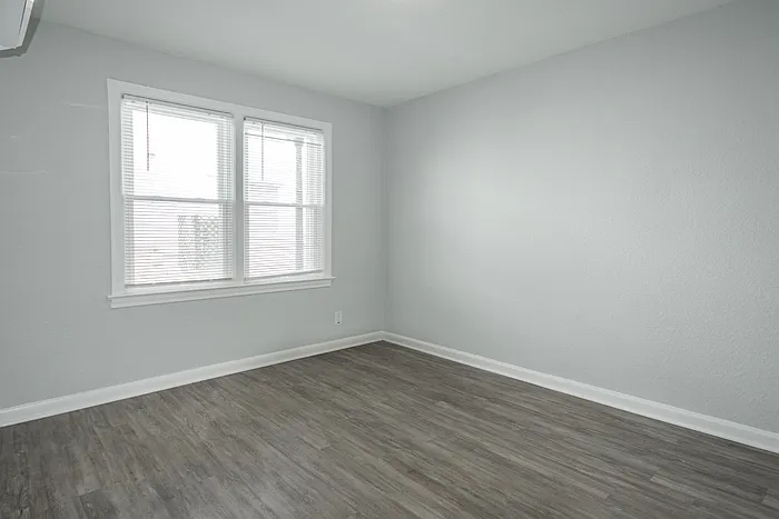 1208 W Ocean View Ave #5 — Photo 8