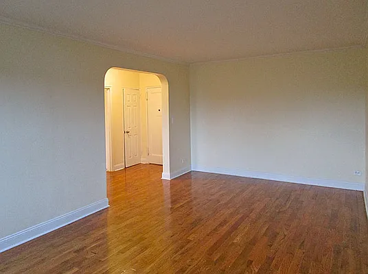 Rented by SW Queens Mezzanine | media 1