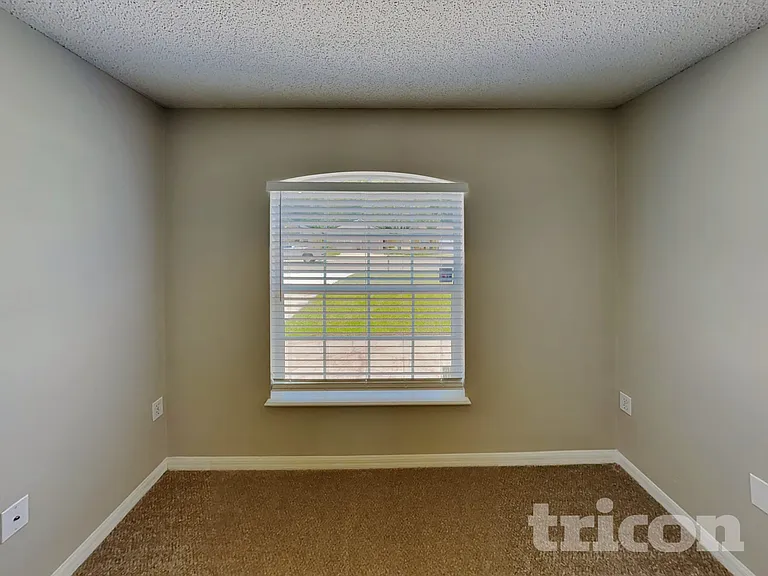 3437 Talisman Dr — Photo 11