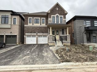 29 Keyworth Cres, Brampton, ON L6R4E8