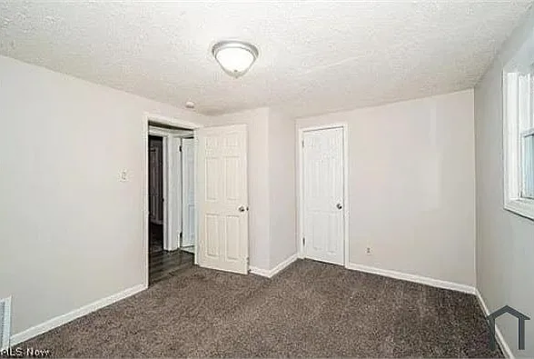 233 Sobul Ave — Photo 11
