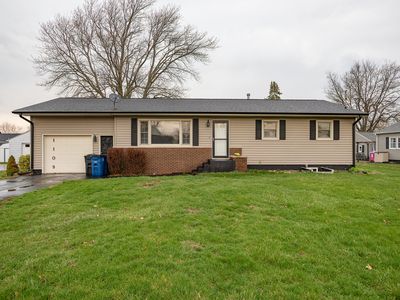 1109 14th Ave, Orion, IL, 61273