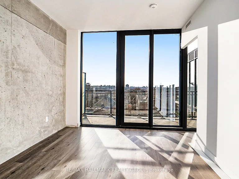 10 James St #11 — Photo 7