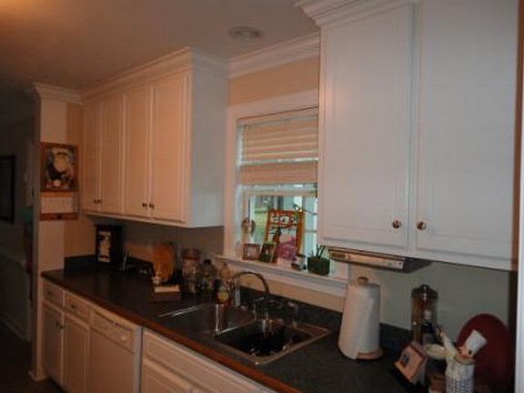 2nd image of 217 Windy Oak Dr
