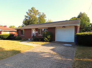 1703 Peacock Rd, Richmond, IN 47374