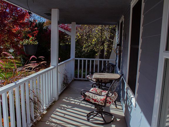 5th image of 1925 129th Ln NE