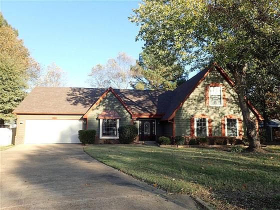 1st image of 322 Willow Bend Cv
