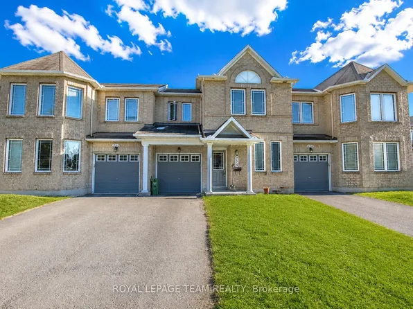254 Moss Grove St, Ottawa, ON K2J 0B2