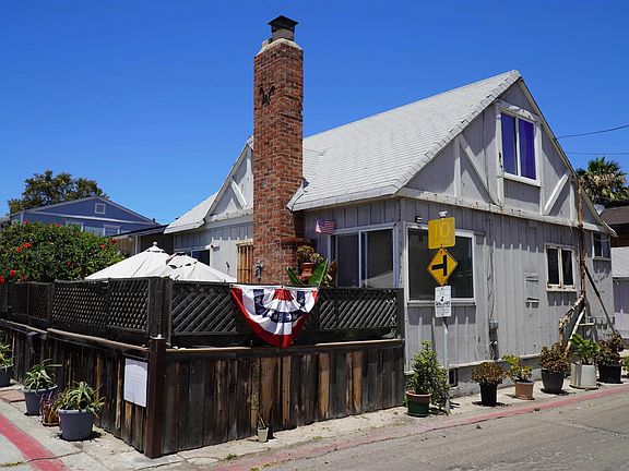 2nd image of 3510 Bayside Ln
