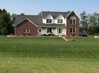 6075 Sunnys Way, Imlay City, MI 48444