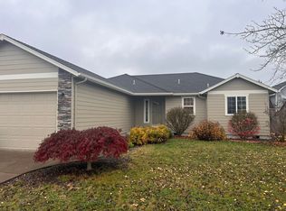 262 W Joy St, Lebanon, OR 97355