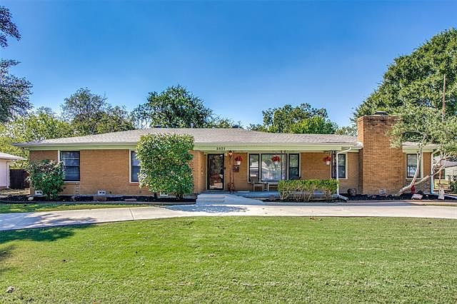 1st image of 3821 Norton Dr