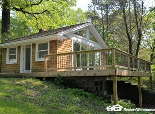 25 Highland Ave, Excelsior, MN 55331