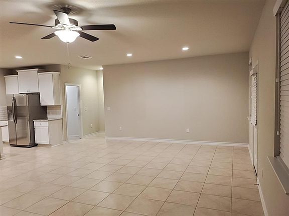 4th image of 10804 Mickelson Dr