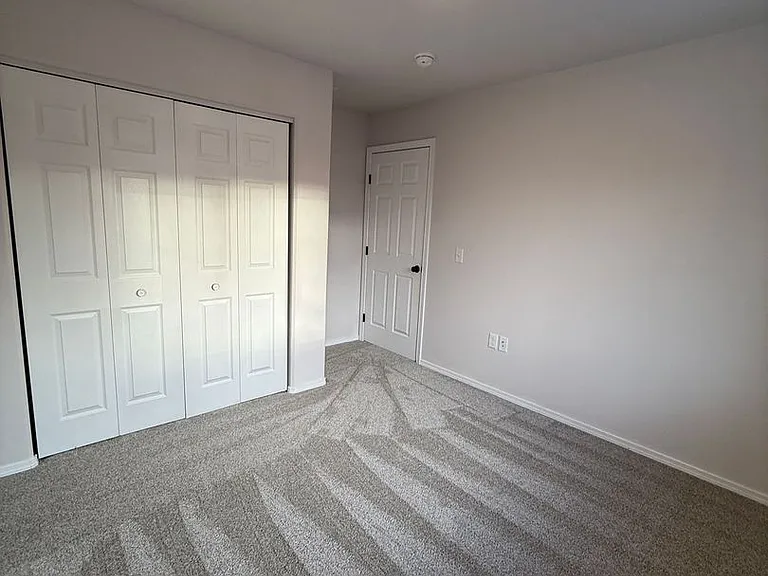 1733 N Nina Cir — Photo 21