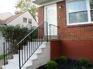 6299 Whitewood St, South Park, PA