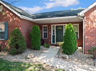 1556 Erica Renee Ct, Belleville, IL 62220