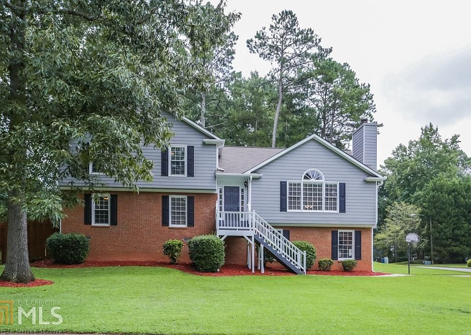 1st image of 139 Radford Cir SW