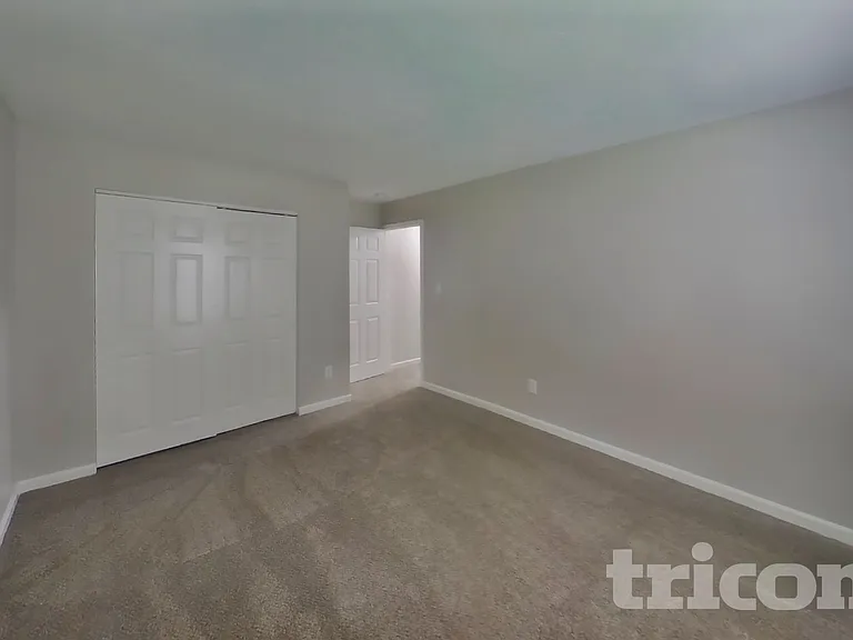 4020 Waterfield Dr — Photo 10