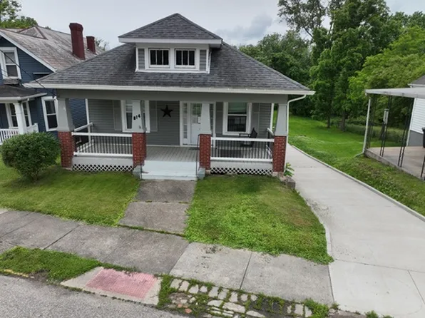 814 Phillips St, Marietta, OH 45750