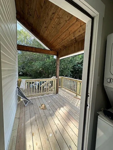 3 bed, 2.0 bath, 1200 sqft, $1,750 — Photo 4
