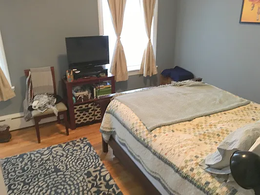 Rented by Vespa Properties Group | media 24