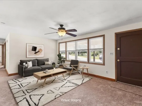 9 Massachusetts Ave, Brockton, MA 02302