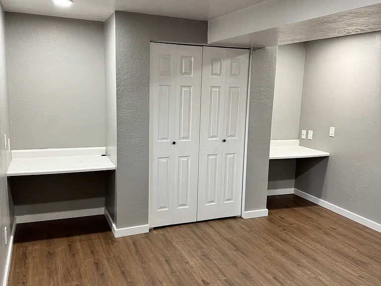 10214 S Willowbank Cir — Photo 10