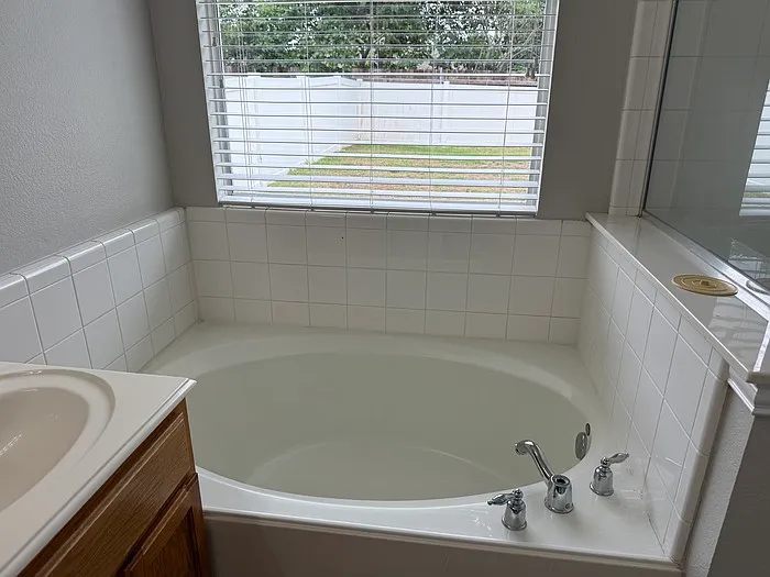 413 Hilltop Dr — Photo 19