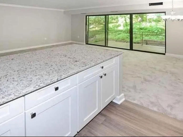 7376 Lee Hwy #101 — Photo 2