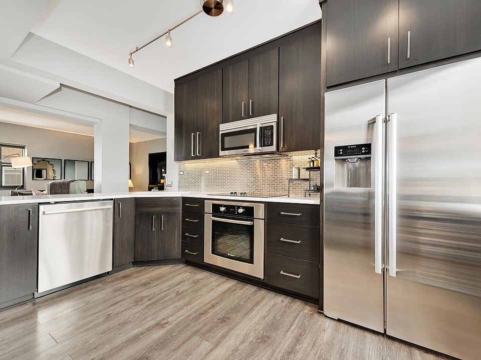 1st image of 5048 N Marine Dr #7D
