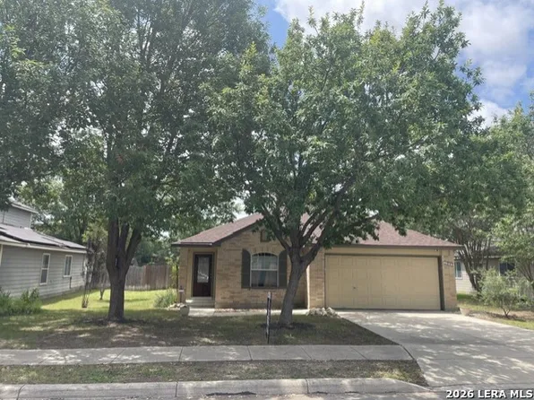 7942 Ruidoso Chase, Selma, TX 78154