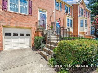 389 S Pickett St, Alexandria, VA 22304