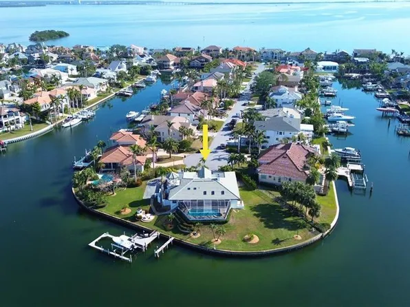 224 7th St E, Tierra Verde, FL 33715