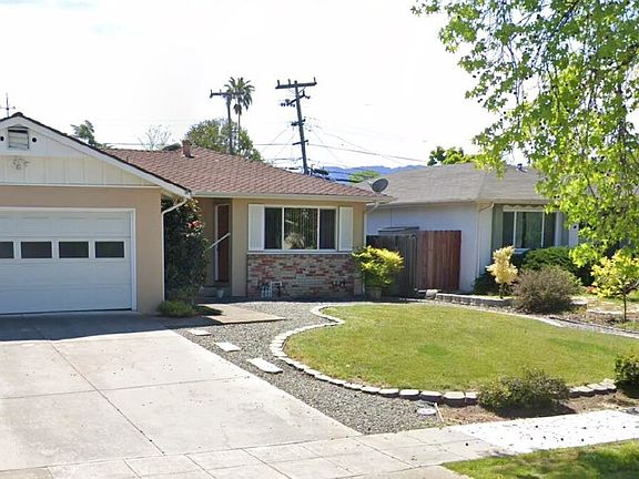3rd image of 6610 Canterbury Ct