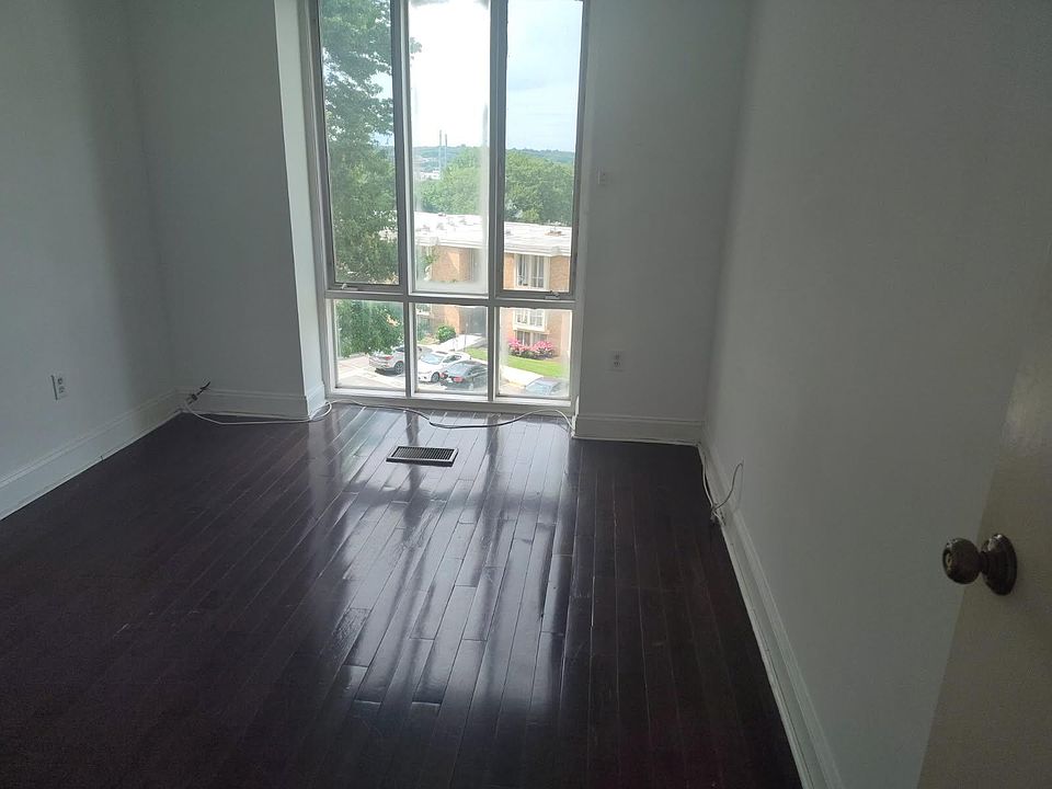1st image of 5715 N Kings Hwy