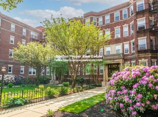 104 Queensberry St APT 3, Boston, MA 02215