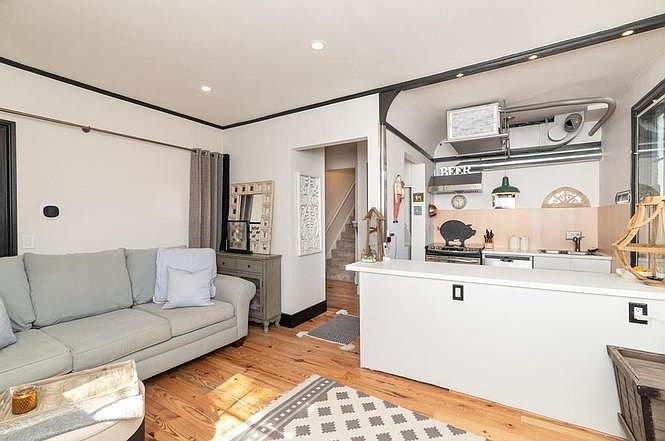 1st image of 2-106 Mount Auburn St #2